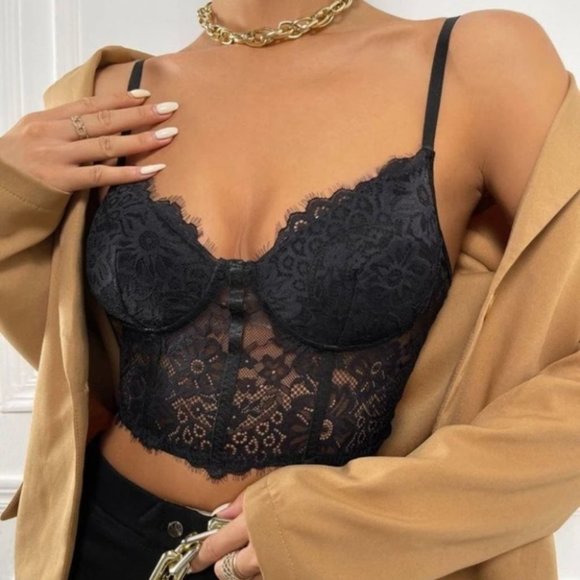 . Tops - Contemporary Floral Lace Cropped Sexy Corset Cami Top black